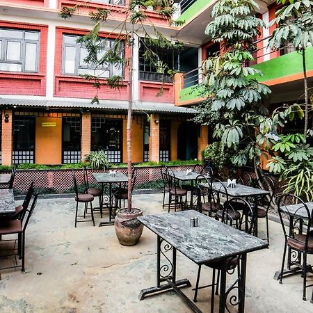 Hotel Kuti - Kathmandu Buitenkant foto