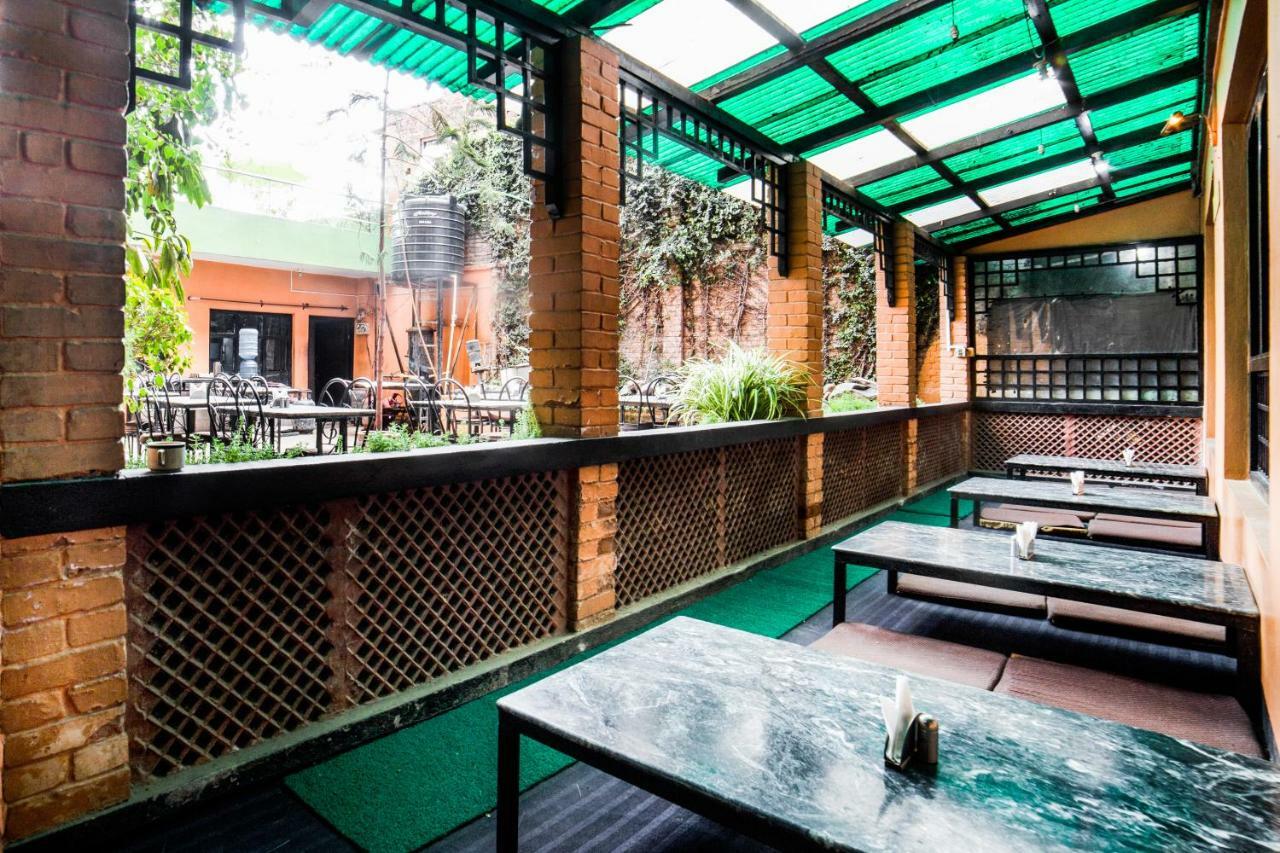 Hotel Kuti - Kathmandu Buitenkant foto