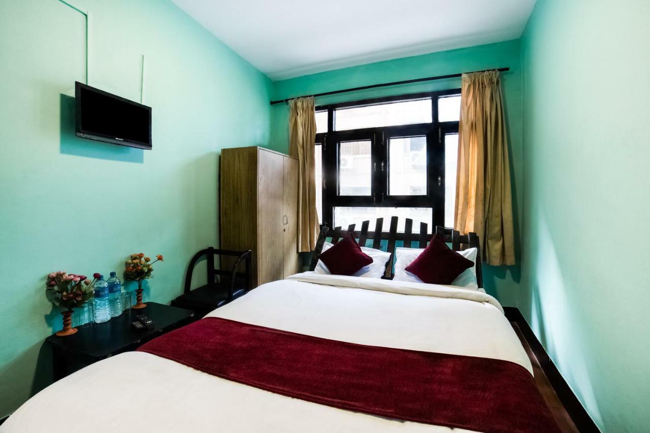Hotel Kuti - Kathmandu Buitenkant foto