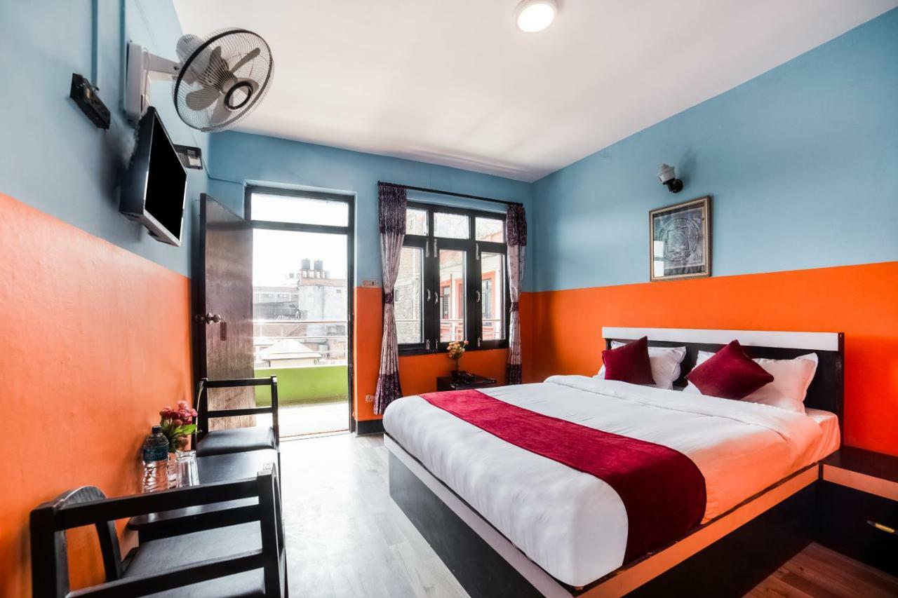 Hotel Kuti - Kathmandu Buitenkant foto